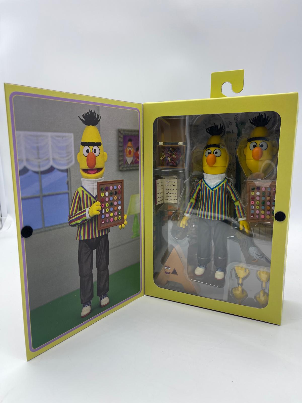 Sesame Street Figura Ultimate Bert/ Blas 18 cm