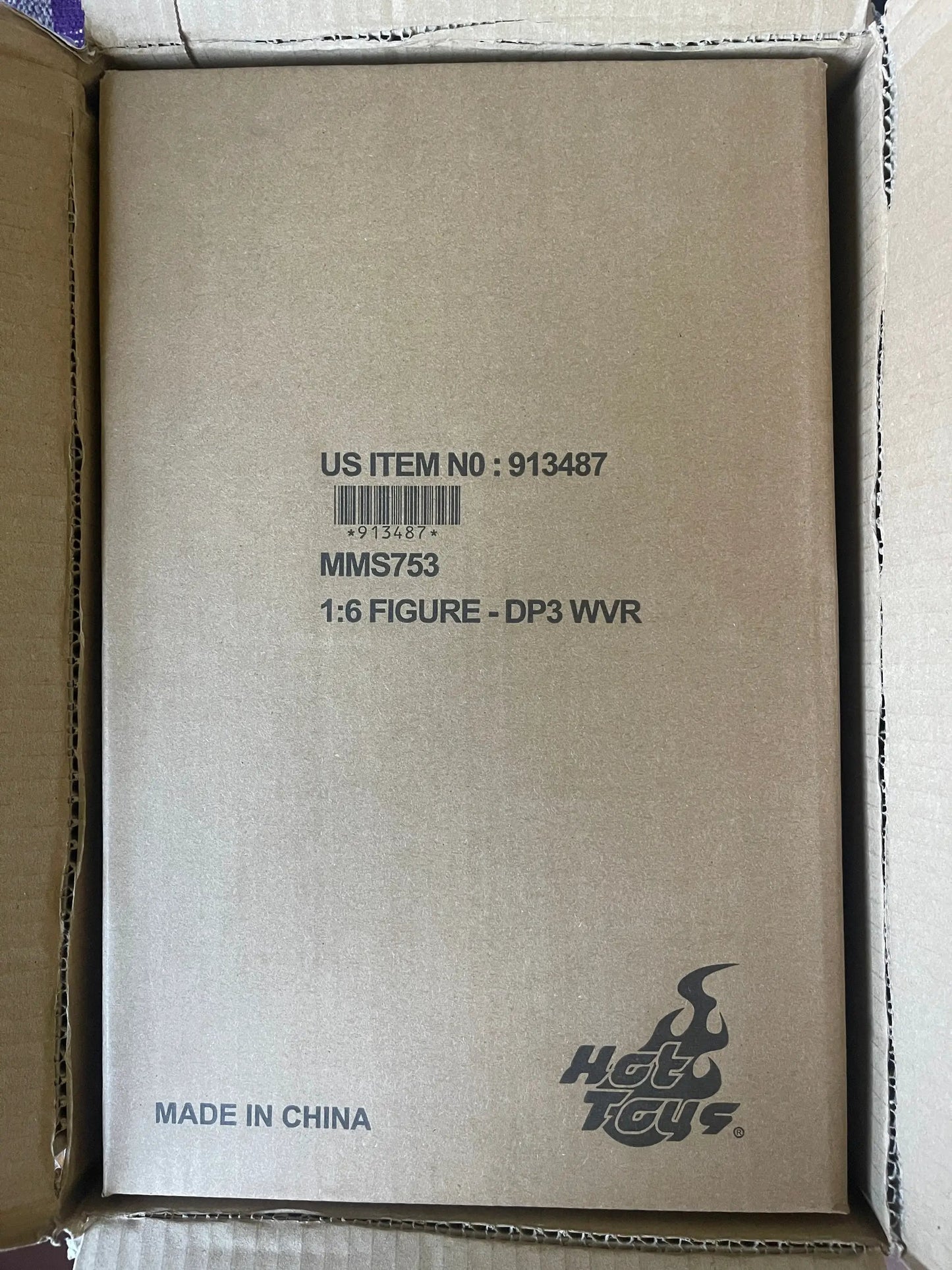 Hot Toys Deadpool & Wolverine Movie Masterpiece 1:6 figure MMS753 box packaging, 31 cm tall