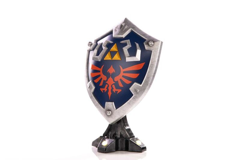 The Legend of Zelda Breath of the Wild Estatua PVC Hylian Shield Collector's Edition 29 cm