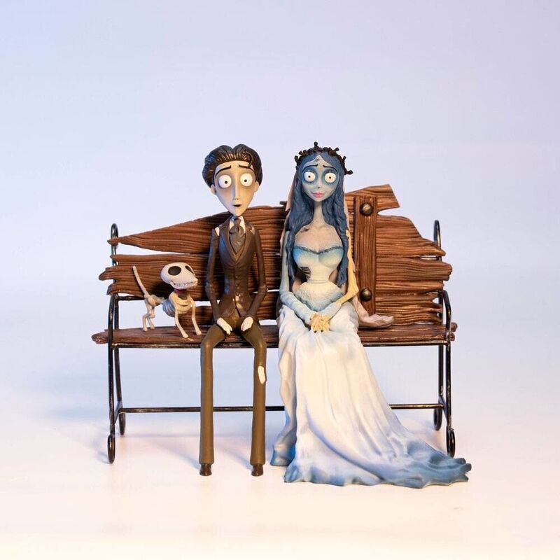 Corpse Bride Figures 1/10 Victor Van Dort and Emily