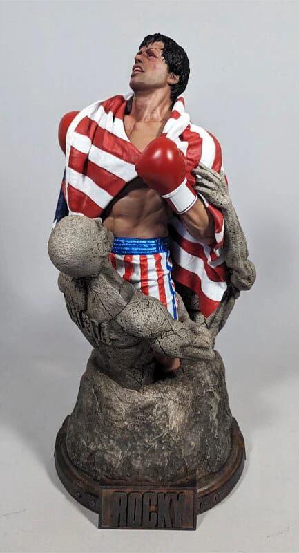 Rocky IV Estatua 1/4 Rocky Balboa 48 cm by HOLLYWOOD COLLECTABLES