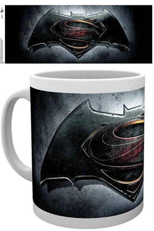 BATMAN VS SUPERMAN LOGO MUG by GB EYE