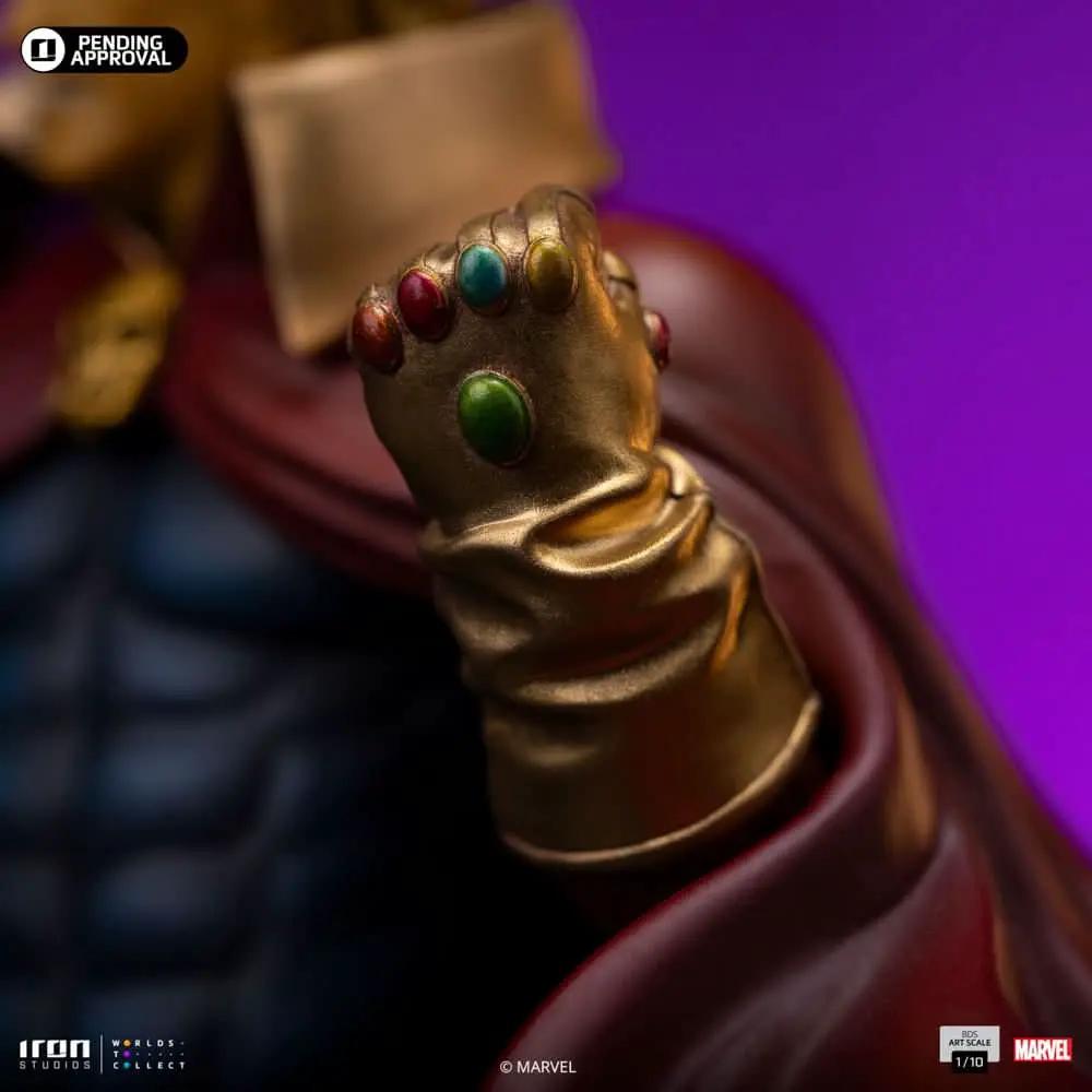Statue Adam Warlock with Infinity Gauntlet diorama, gold glove with multicolor gems, Iron Studios 1/10 art scale