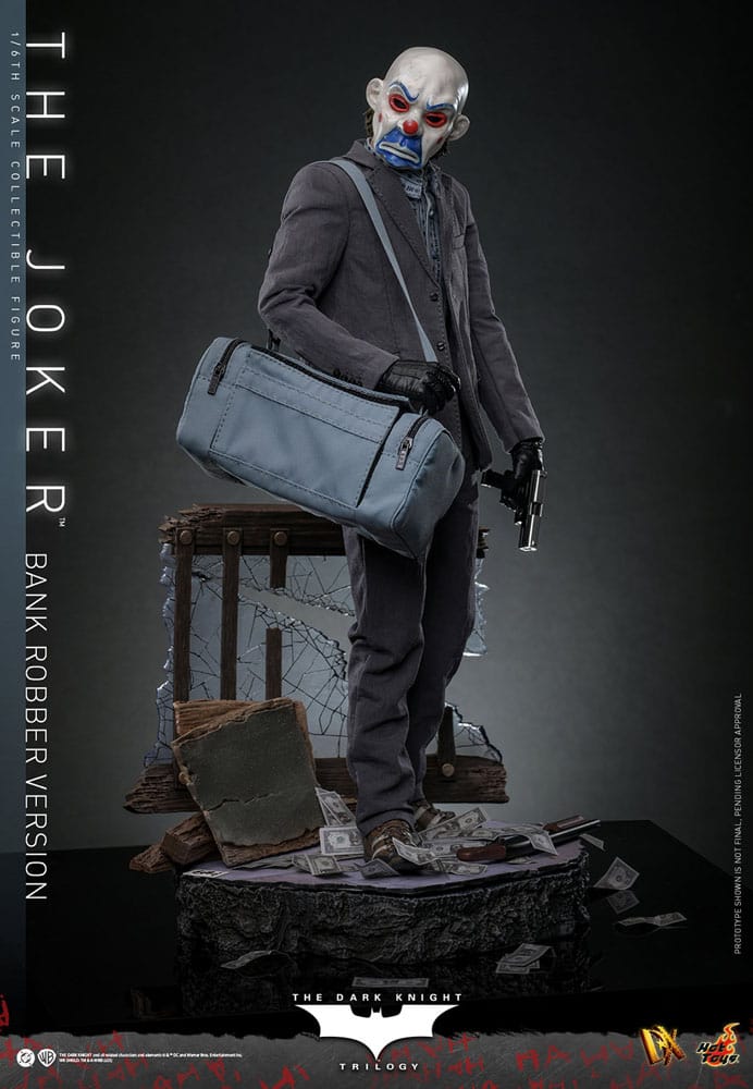 El Caballero oscuro Figura DX 1/6 The Joker (Bank Robber Version) 30 cm