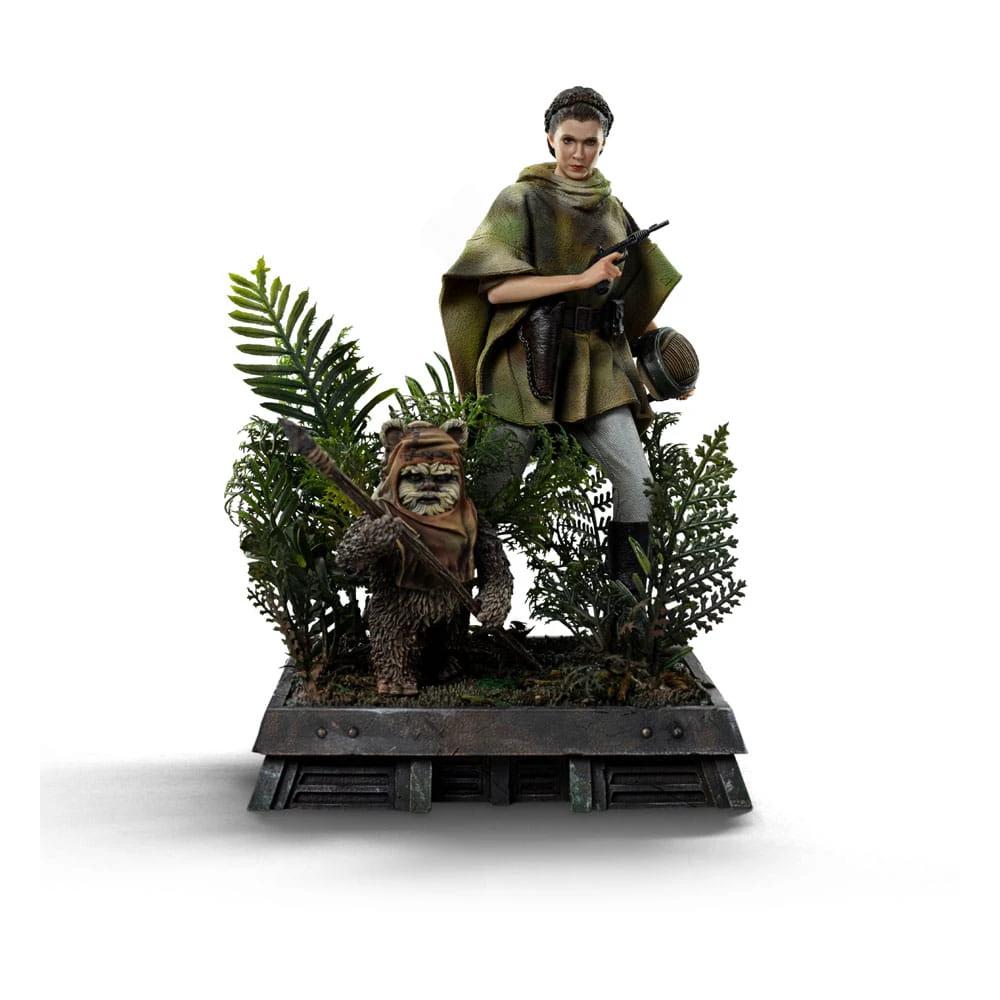 Star Wars Episode VI Art Scale Statue 1/10 Leia and Wicket 21 cm by IRON STUDIOS