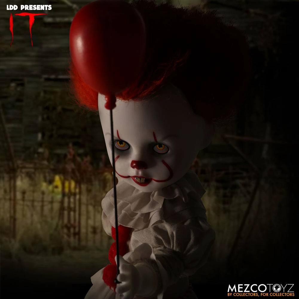Stephen King's It Living Dead Dolls Muñeco Pennywise 25 cm by MEZCO TOYS