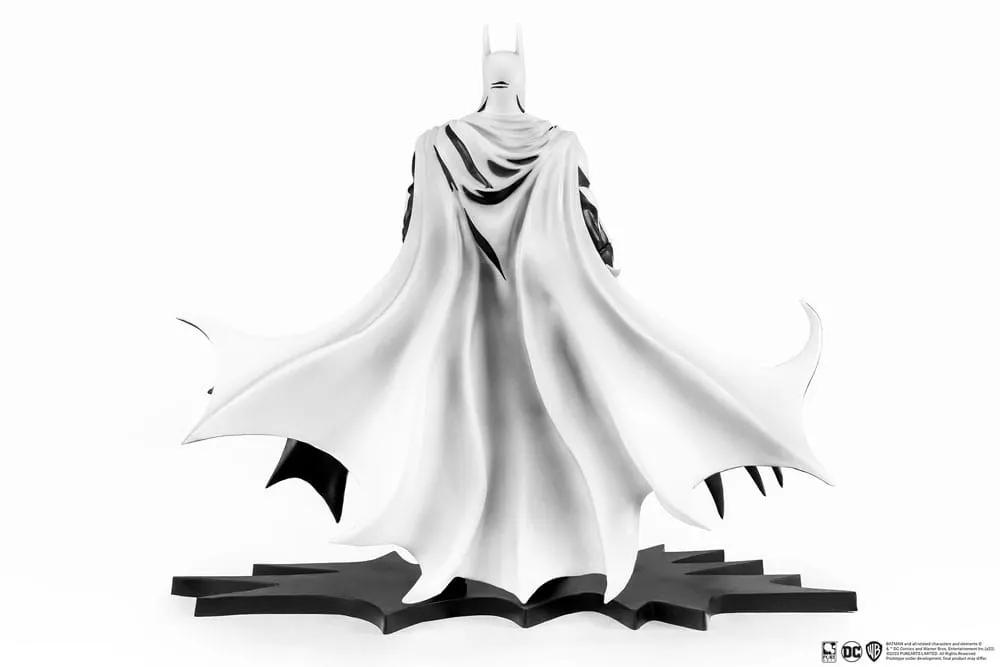 Batman PVC estatua 1/8 SDCC 2024 en blanco y negro, figura de acción Pure Arts, 27 cm