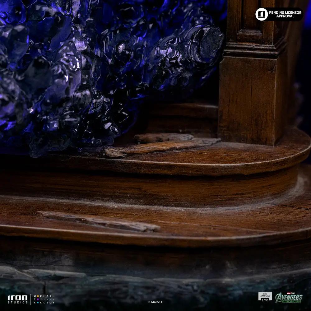 Statue Nightcrawler by Iron Studios, Avengers: Doomsday, BDS Art Scale 1/10 on wooden base with blue crystal cluster