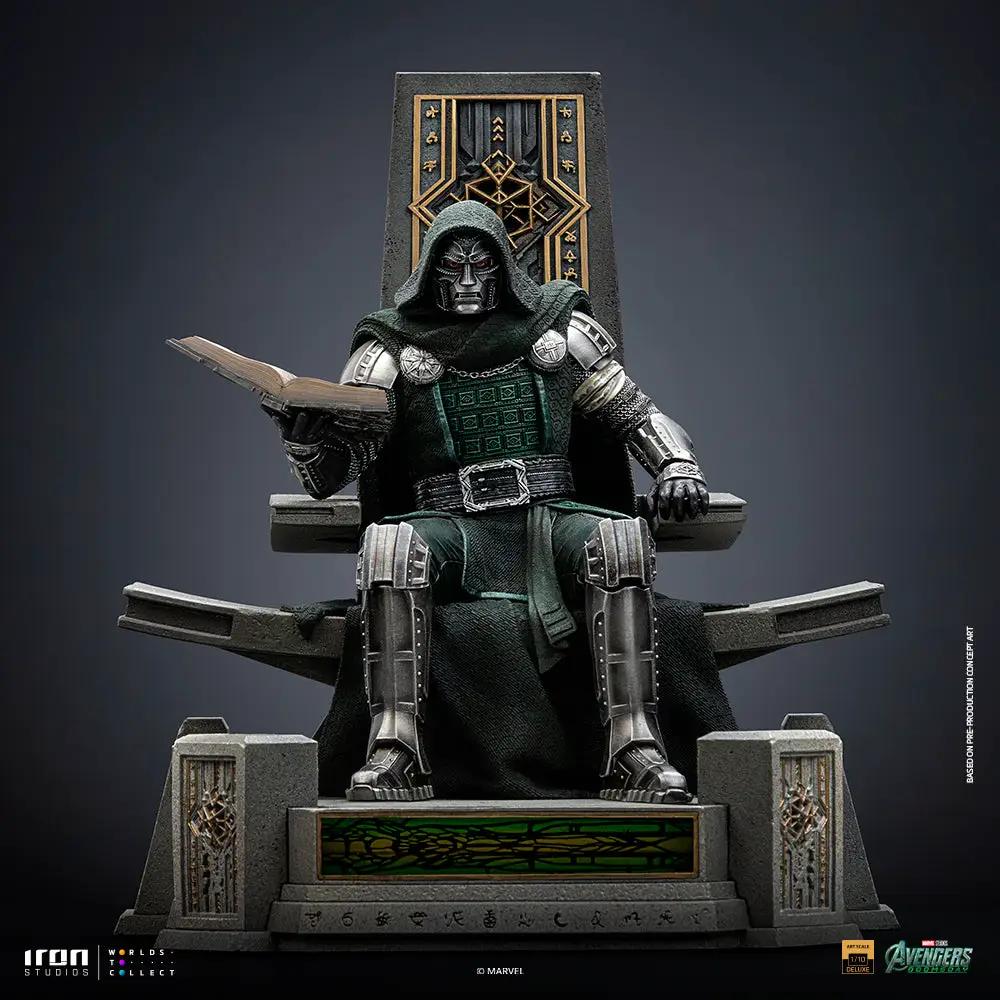 Statue Doctor Doom on Throne by Iron Studios, Avengers: Doomsday, 1/10 scale, green cloak and silver armor