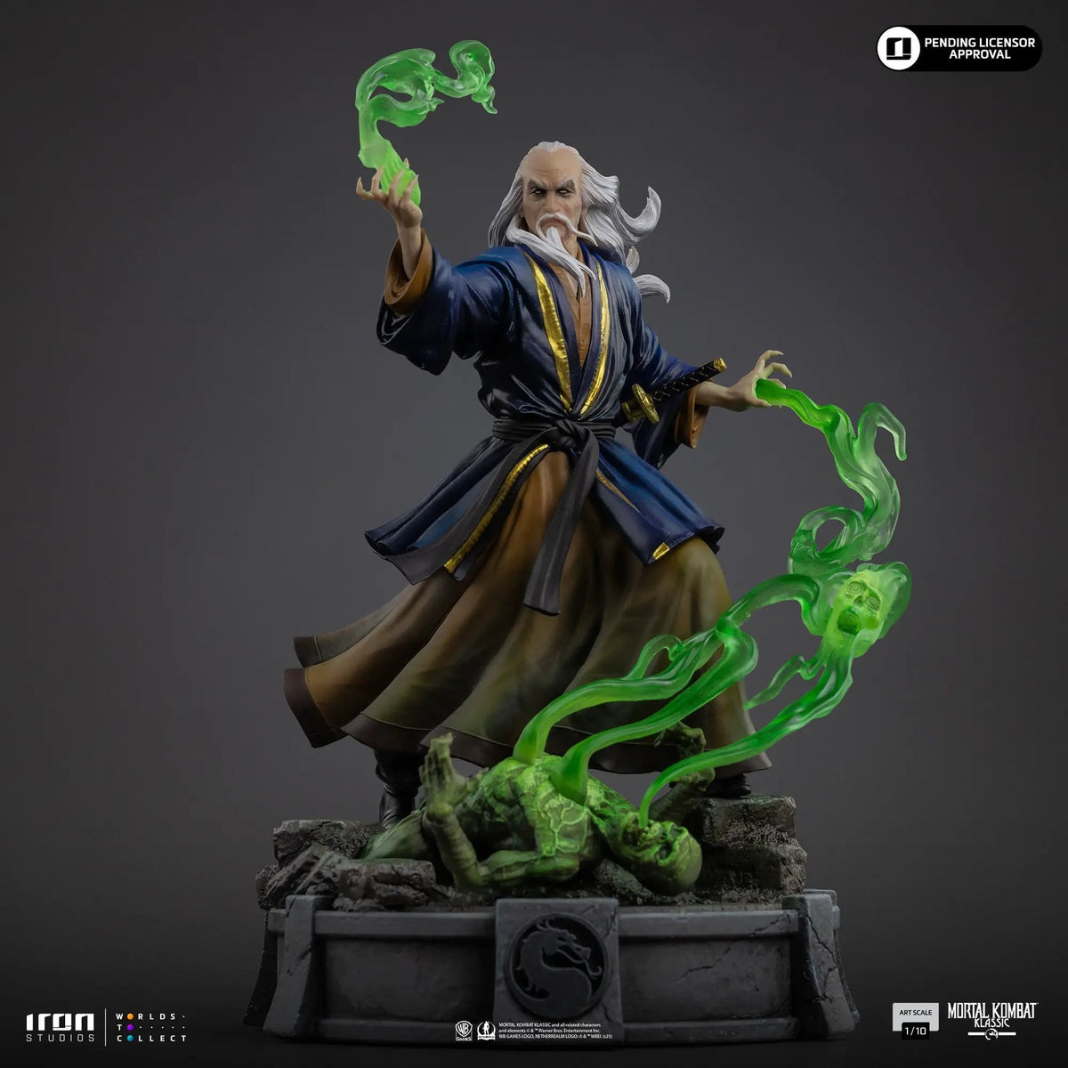 Statue Shang Tsung from Mortal Kombat, Art Scale 1/10 by Iron Studios, with green energy effects.