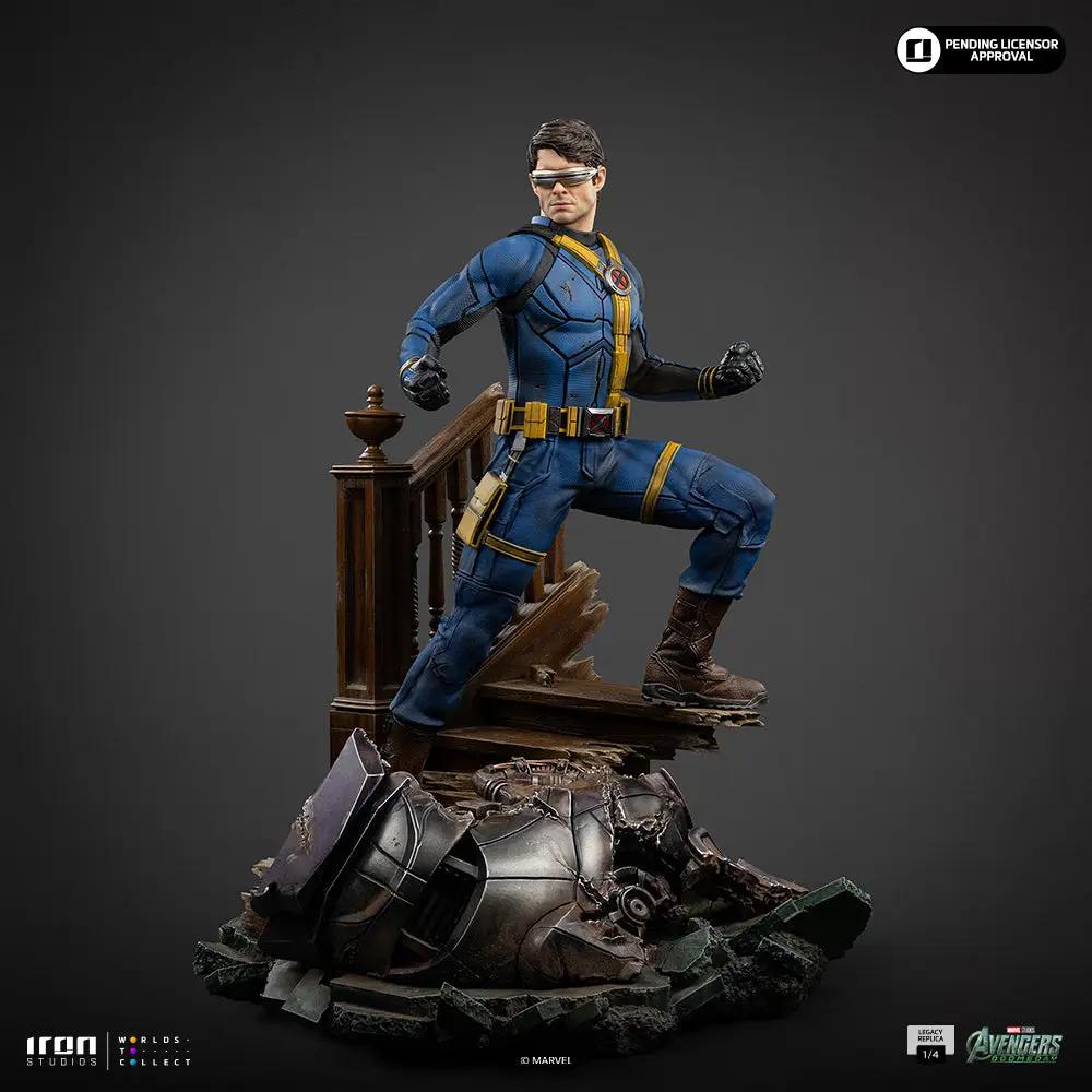 Statue Cyclops Regular ver. by Iron Studios, blue suit with yellow harness, atop a ruined staircase