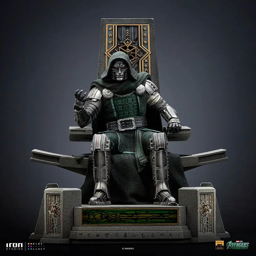 Statue Doctor Doom on Throne by Iron Studios, Avengers: Doomsday, 1/10 scale, dark green armor with silver plating