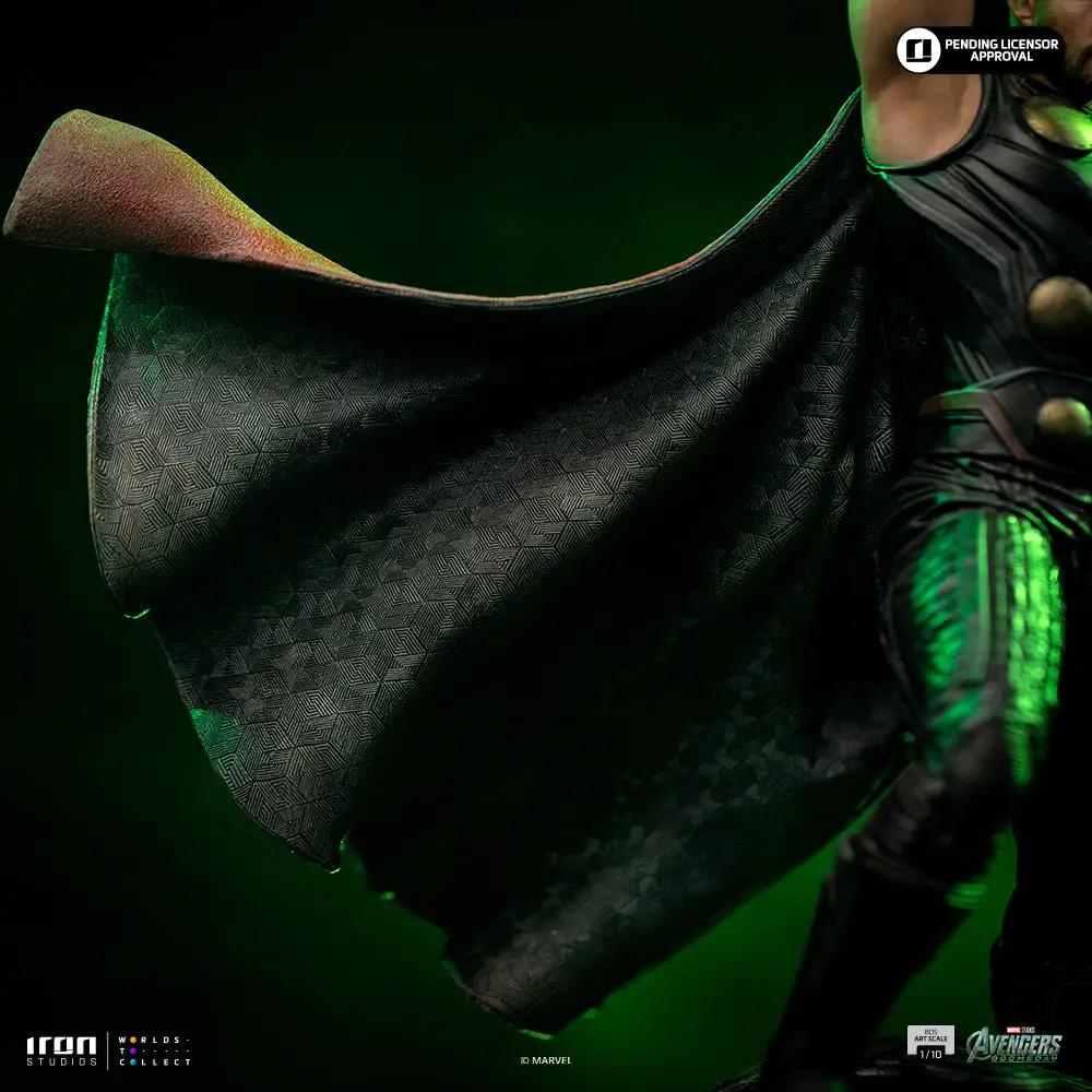 Statue Thor from Avengers: Doomsday by Iron Studios, BDS Art Scale 1/10, cape detailing