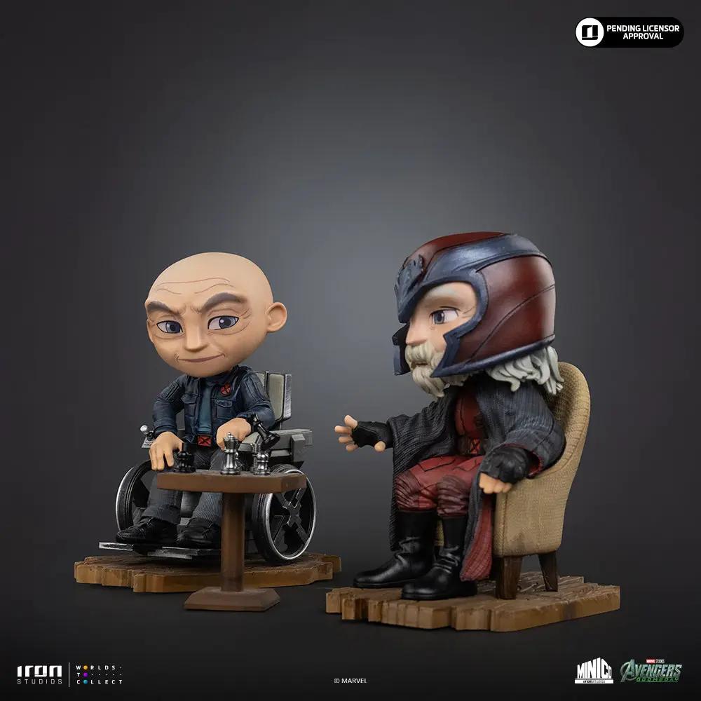 Statue set: Xavier and Magneto (Iron Studios Minico) - two chibi figures on wooden bases with a small table