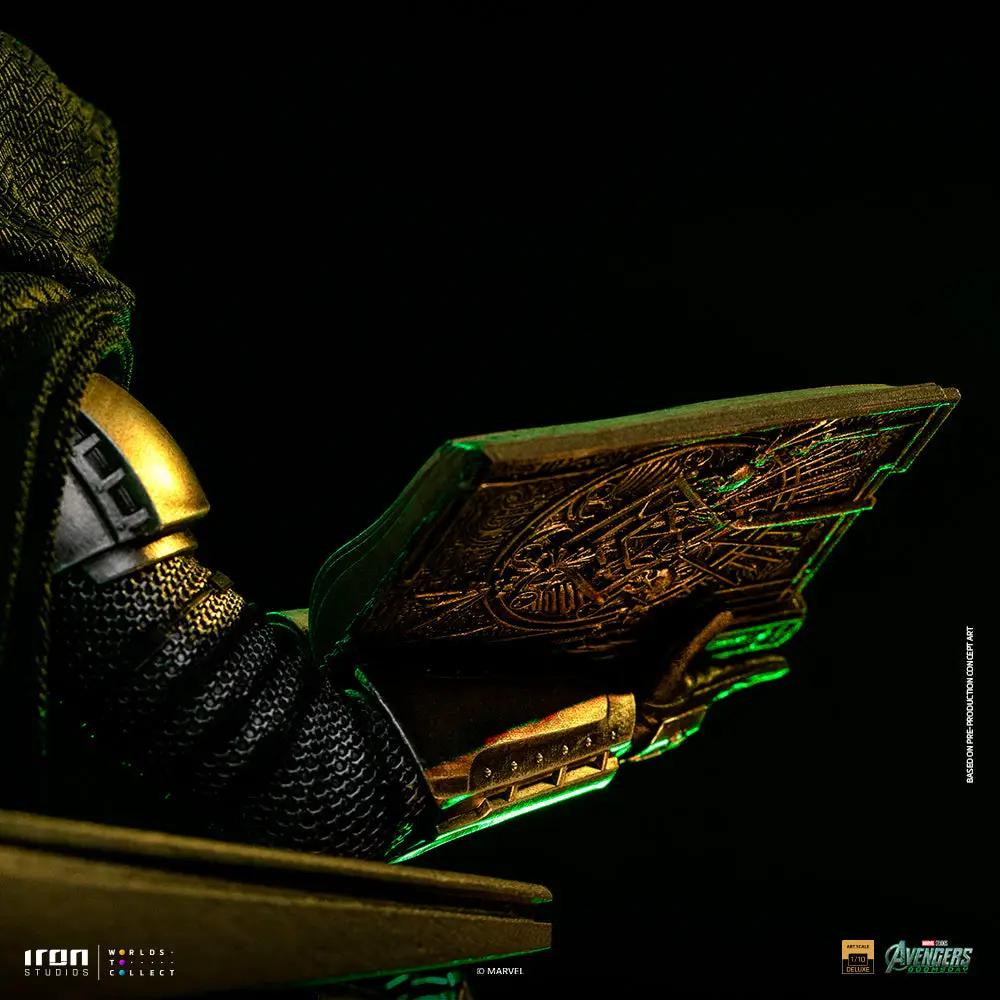 Statue Doctor Doom on throne, 1/10 scale by Iron Studios, Avengers: Doomsday