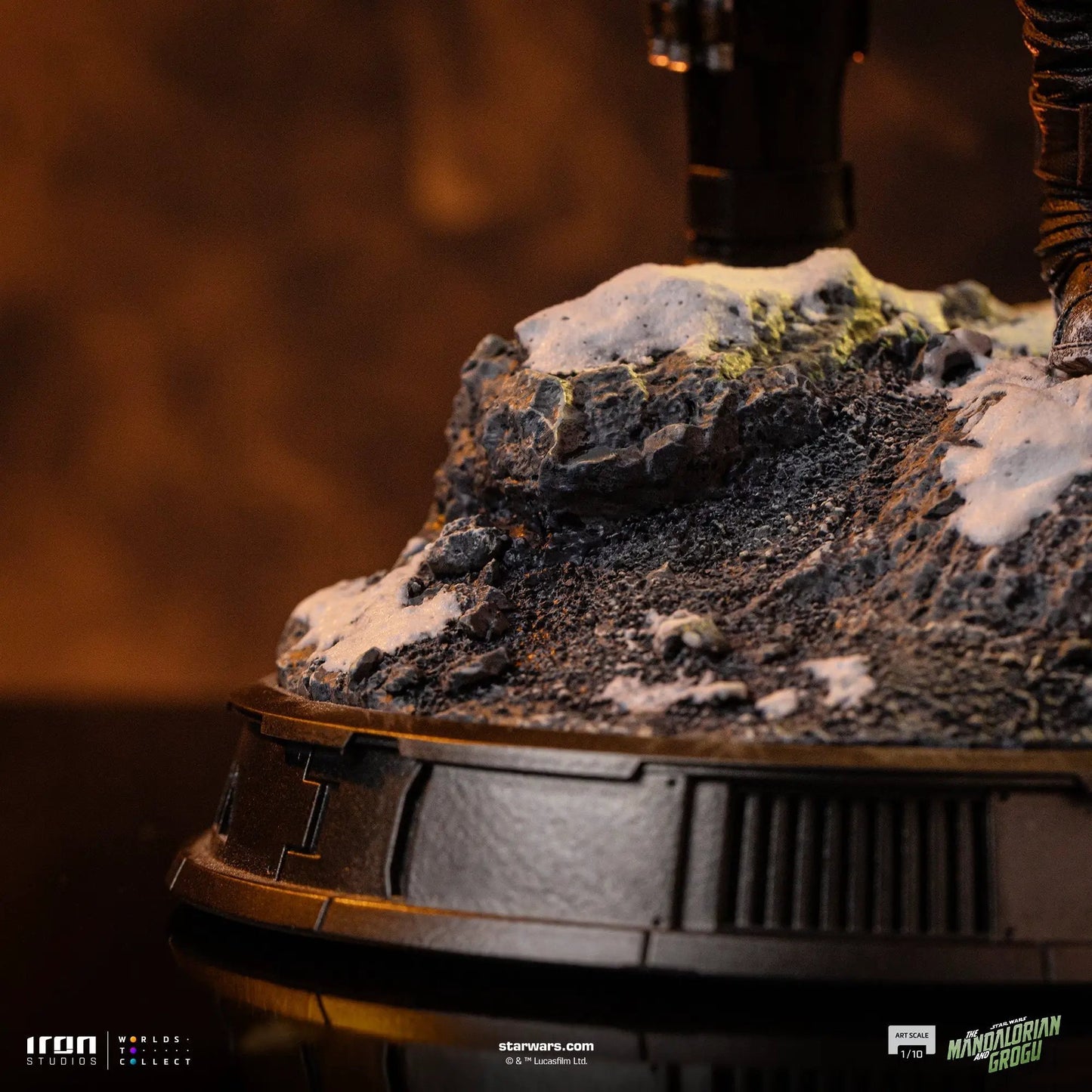 Pre-Order - Statue Mandalorian and Grogu - The Mandalorian and Grogu Movie - Art Scale 1/10 - Iron Studios
