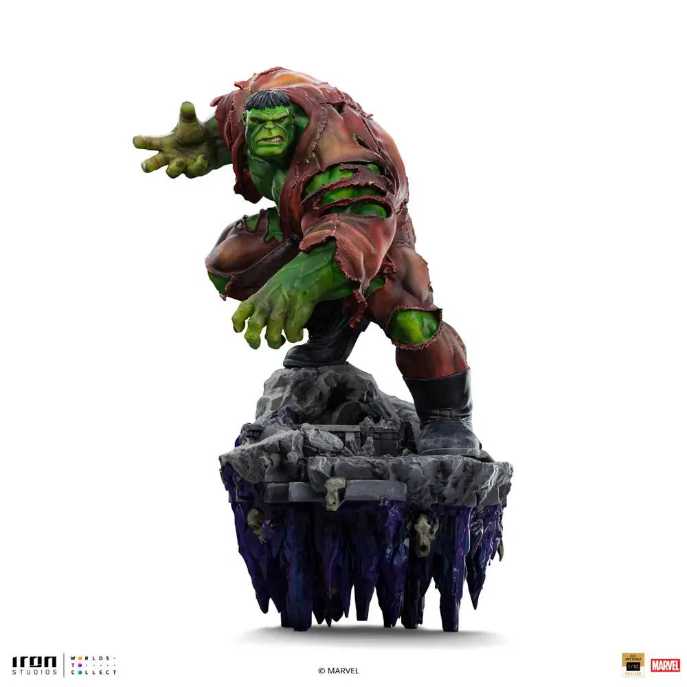 Statue Hulk Deluxe with green skin and torn brown cloak, Infinity Gauntlet diorama by Iron Studios, 1/10 scale