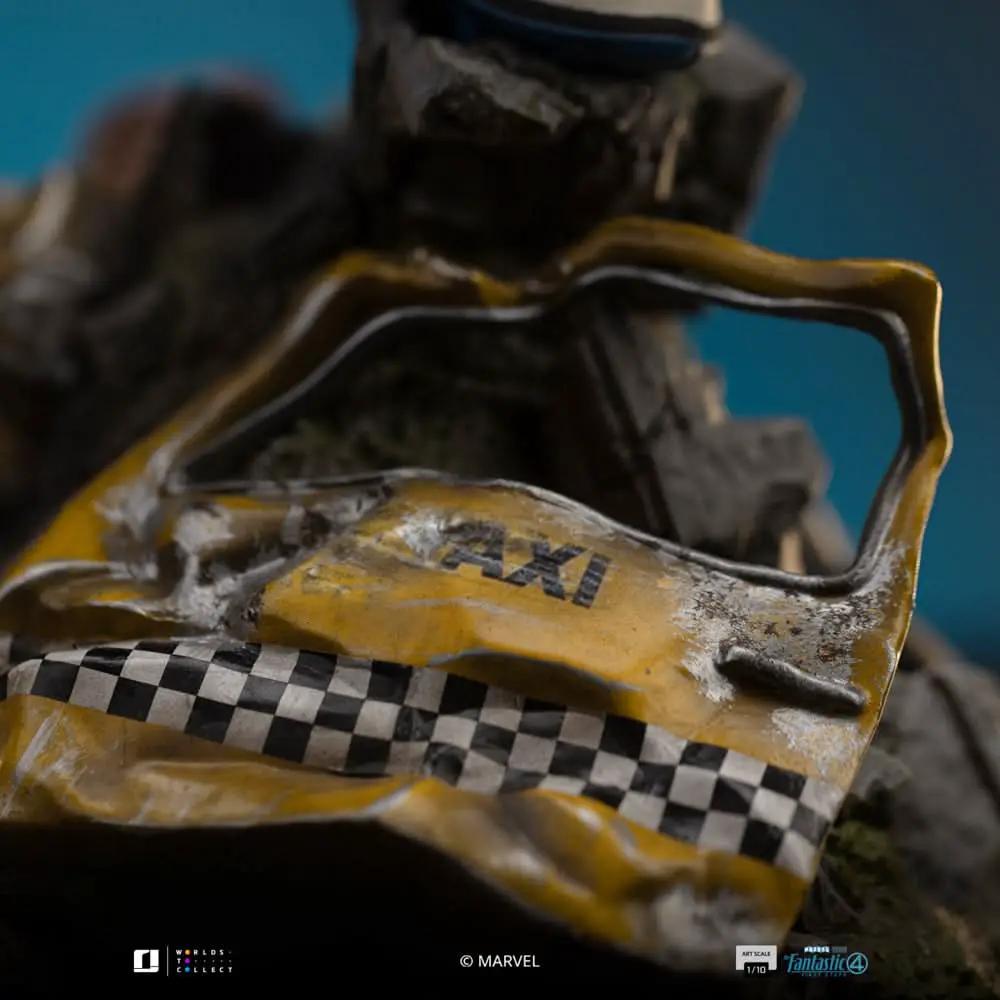 Statue The Thing by Iron Studios, Fantastic Four: The First Steps, 1/10 scale; yellow taxi with checkered stripe.