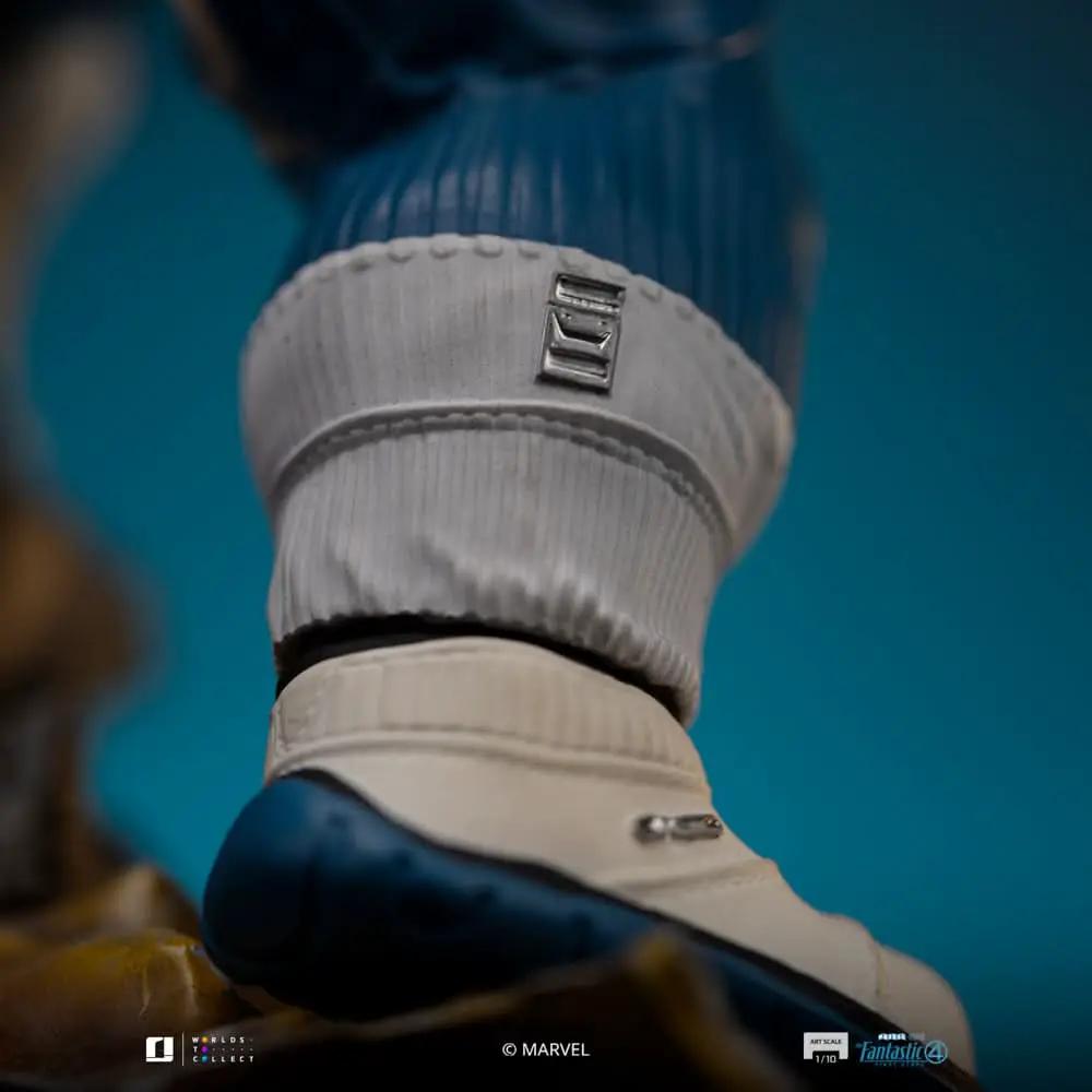Statue The Thing - Fantastic Four: The First Steps, Iron Studios, Art Scale 1/10, foot in white sneaker with blue sole