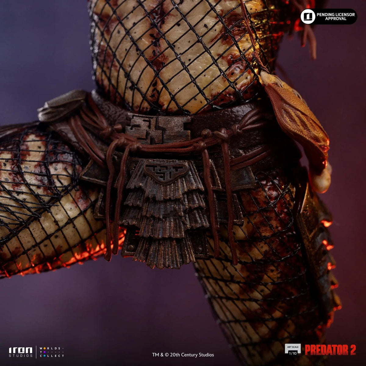 Statue of Predator City Hunter from Predator 2 by Iron Studios, 1/10 scale with detailed netted armor.
