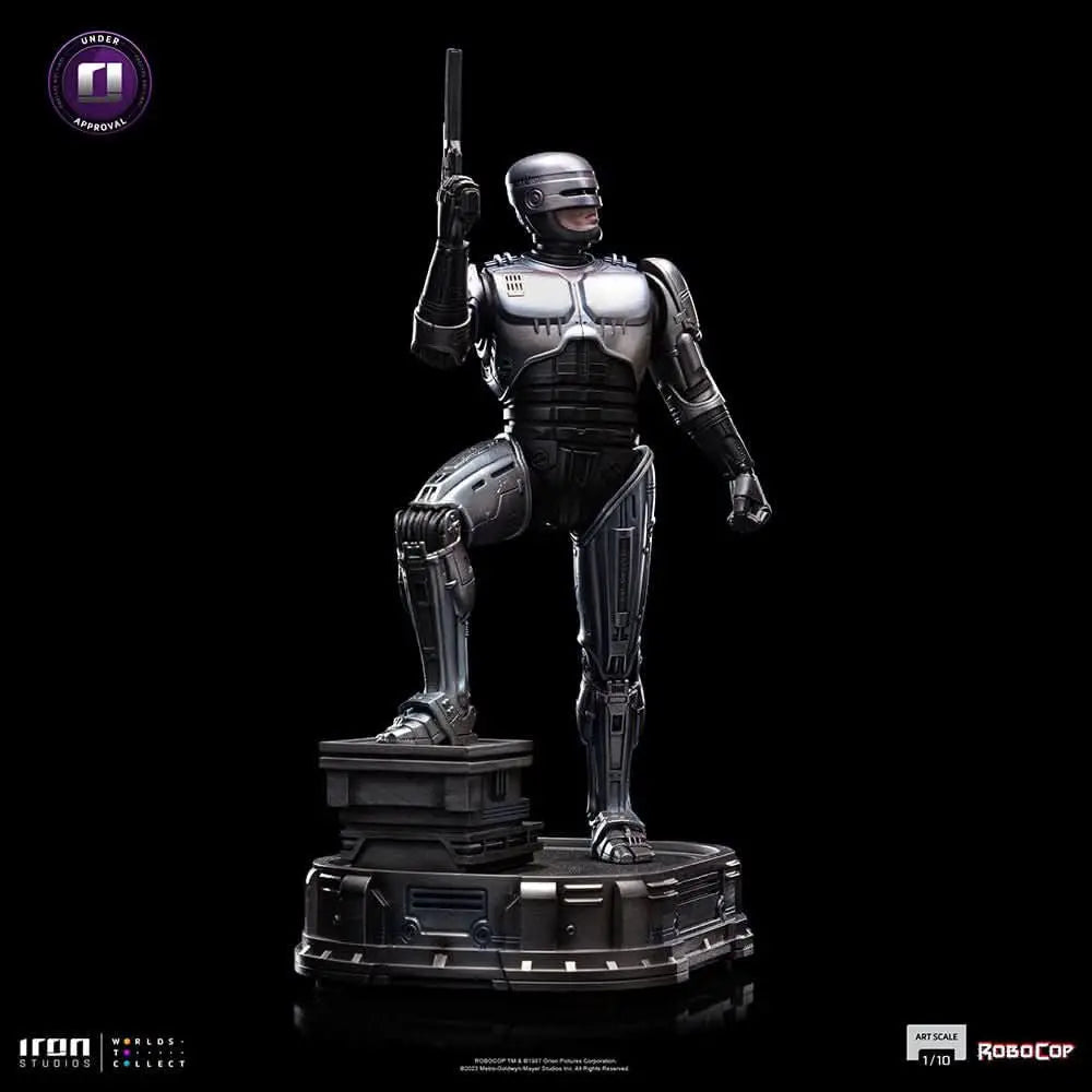 Robocop statue in metallic silver armor by Iron Studios, Art Scale 1/10 on circular display base.