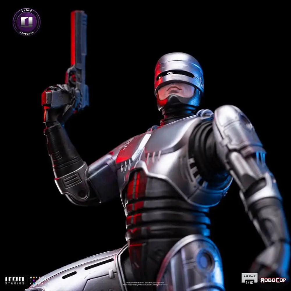 Robocop statue by Iron Studios, Art Scale 1/10, silver metallic armor with raised pistol