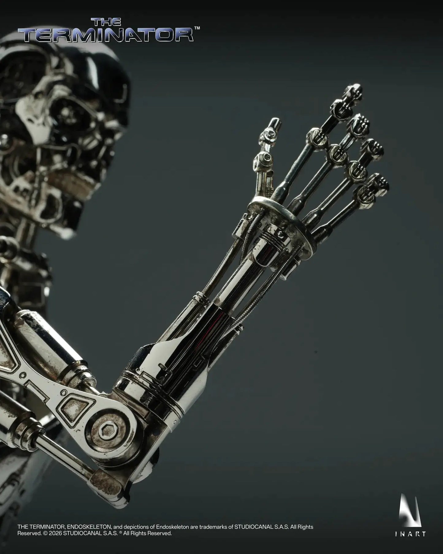 Terminator T-800 Endoskeleton 1/6 Collectible Figure