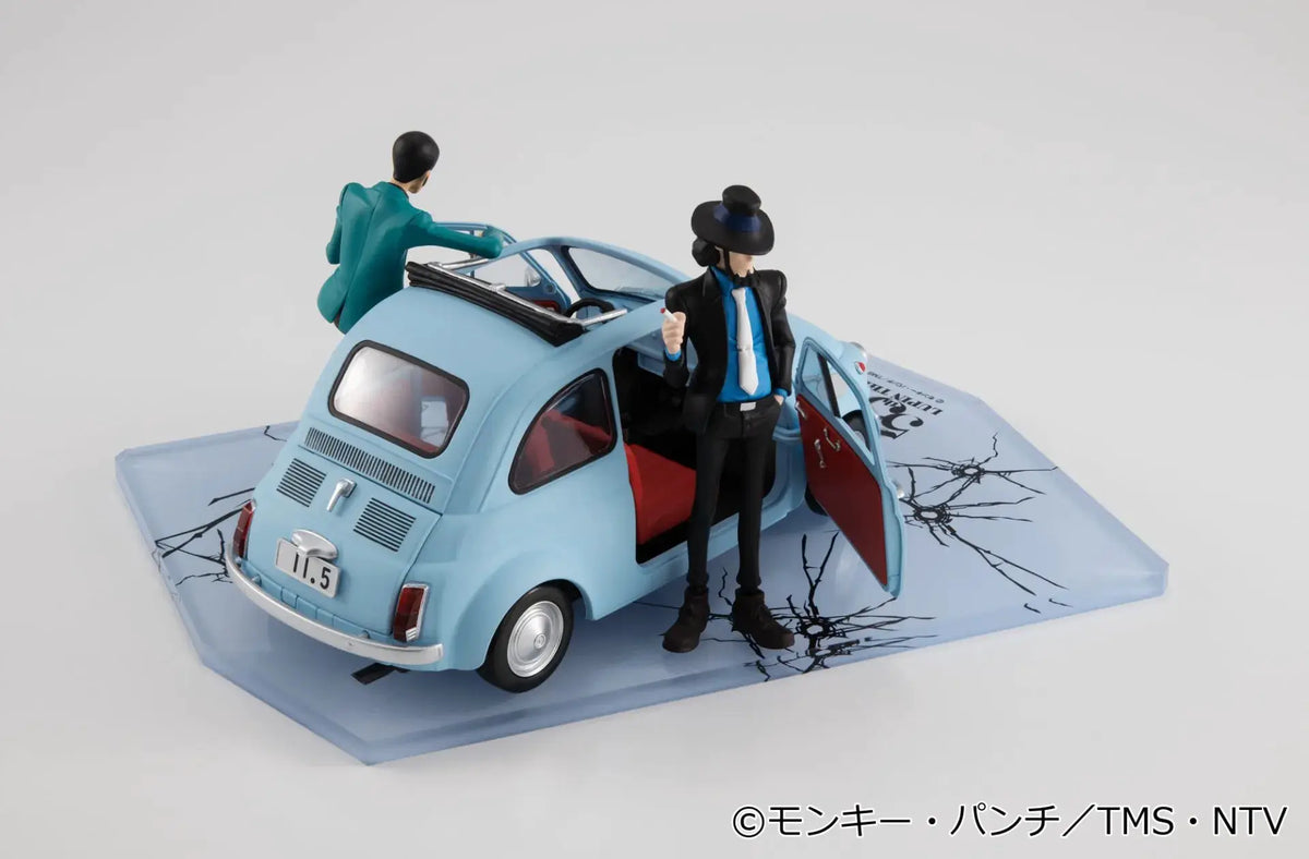Lupin the 3rd Gallery 55th Limited Model car diorama by MEGAHOUSE; blue vintage car with two suited figures.