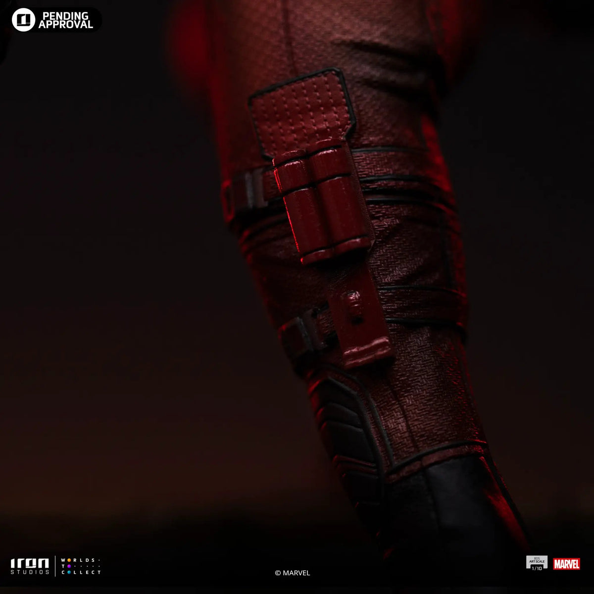 Statue Daredevil from Daredevil: Born Again by Iron Studios, 1/10 scale, red leather-textured suit.