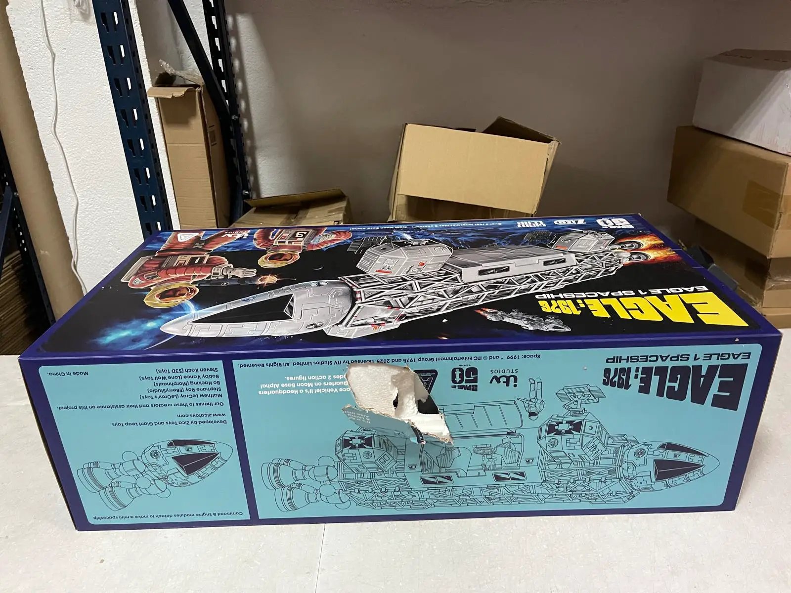 Space 1999 Eagle playset box, 92 cm, blue packaging, retro Mattel edition