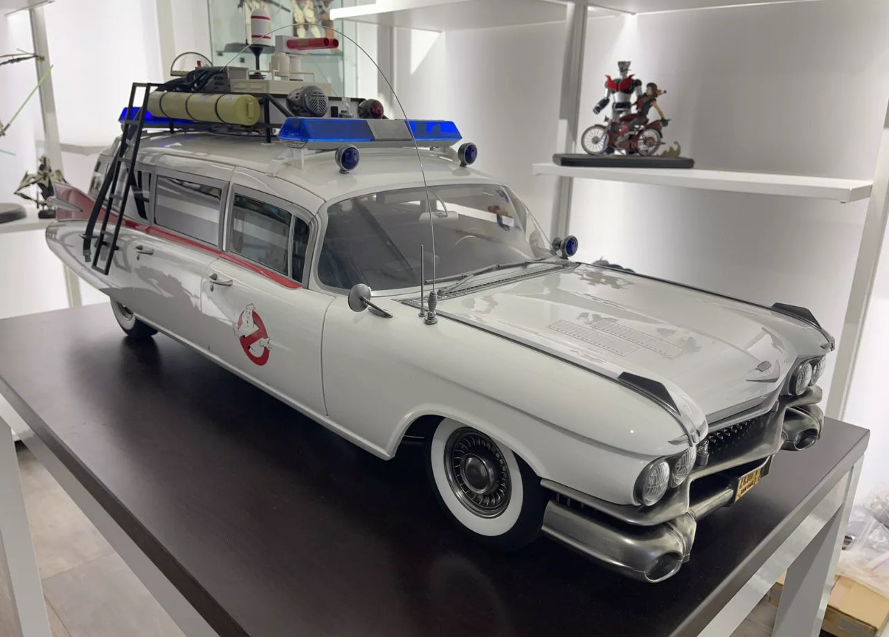 Blitzway, Ghostbusters 1984 ECTO-1 - "Like New". Measures 115 cm