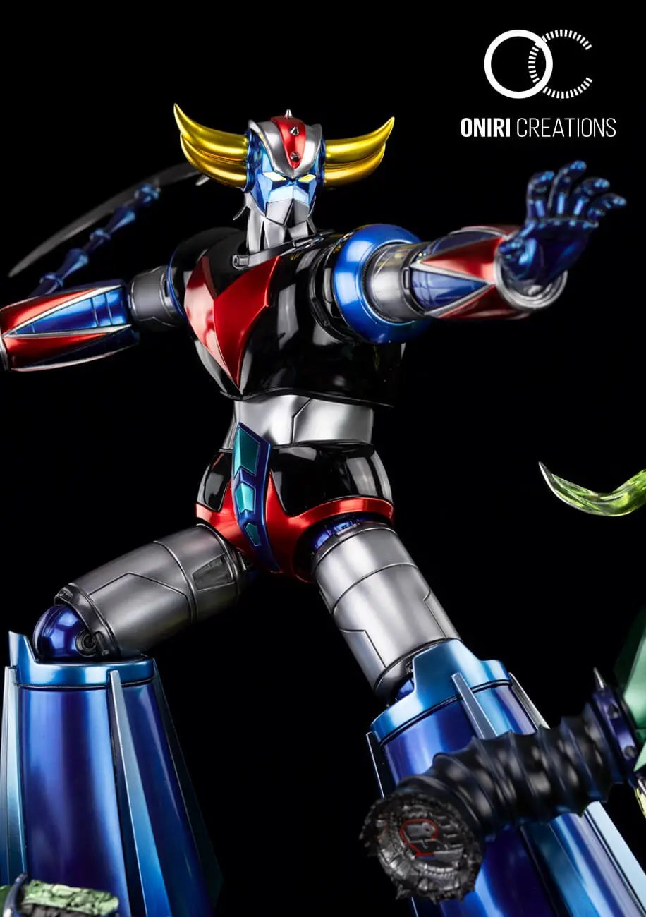 UFO Robot Grendizer Premium Statue, ONIRI CREATIONS action figure in multicolor metallic armor.