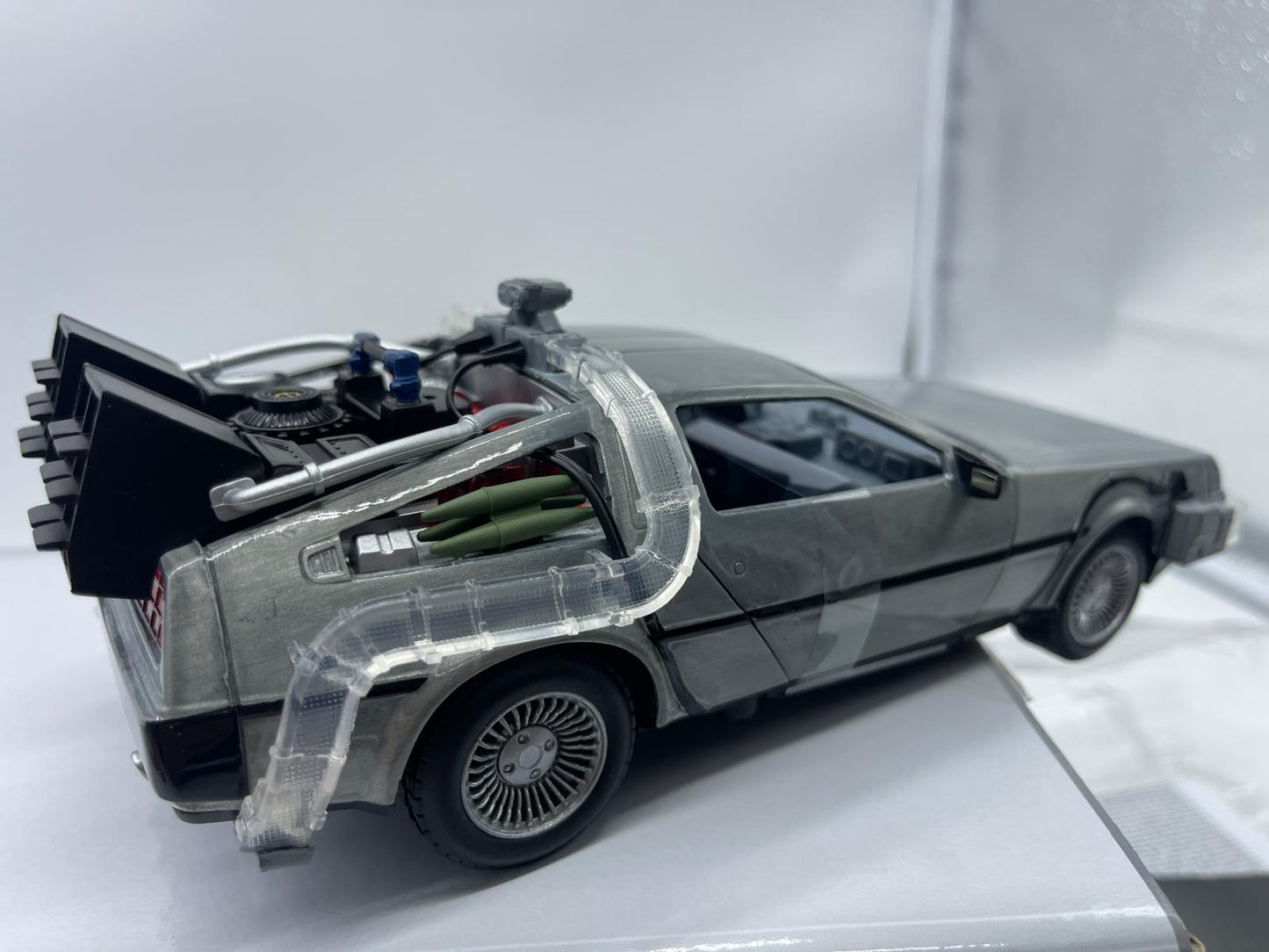 Delorean 40 aniversario 1/24 Back To The Future Hollywood Rides