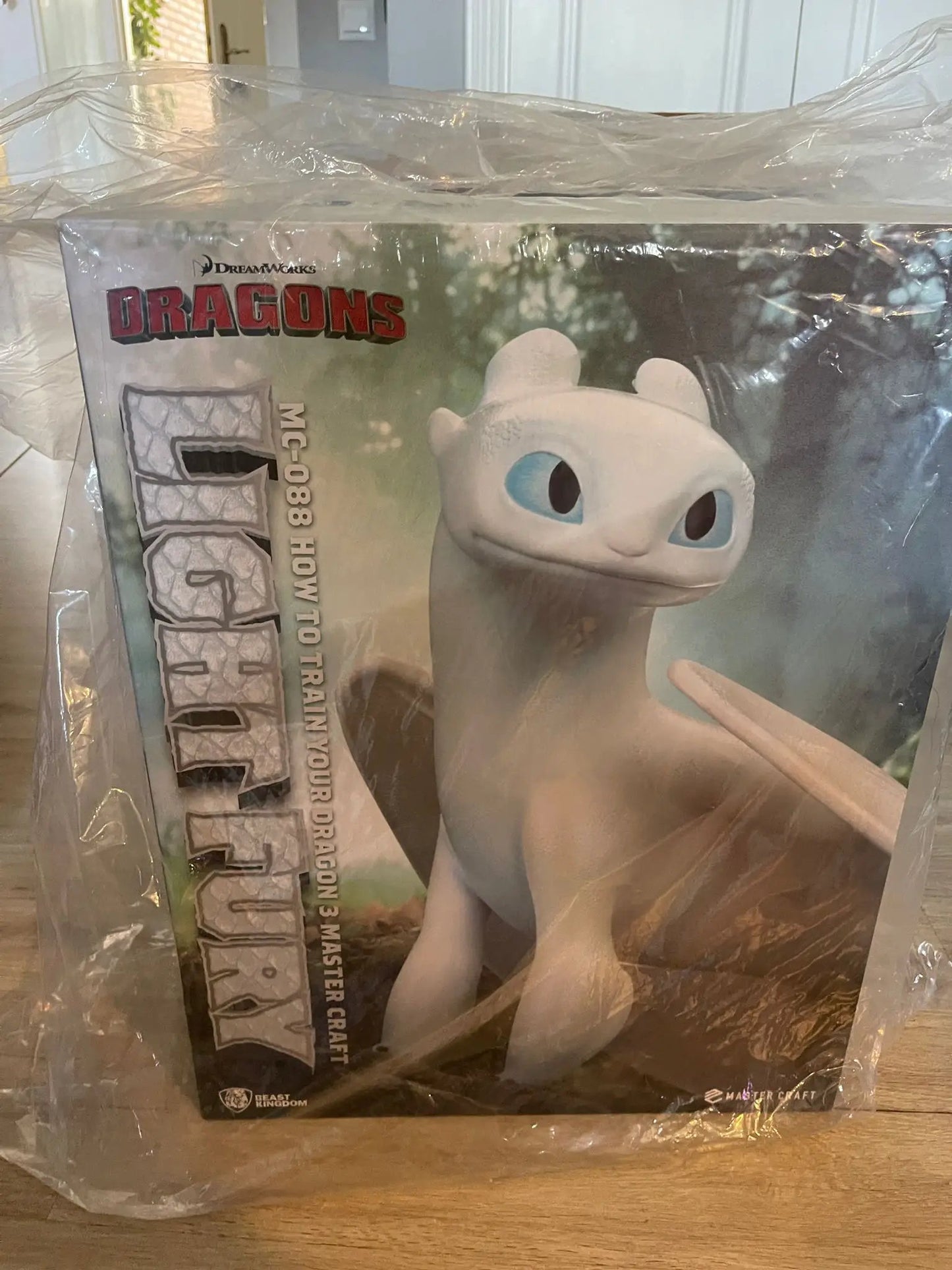 Light Fury Master Craft figure from How to Train Your Dragon 3 by BEAST KINGDOM in packaging