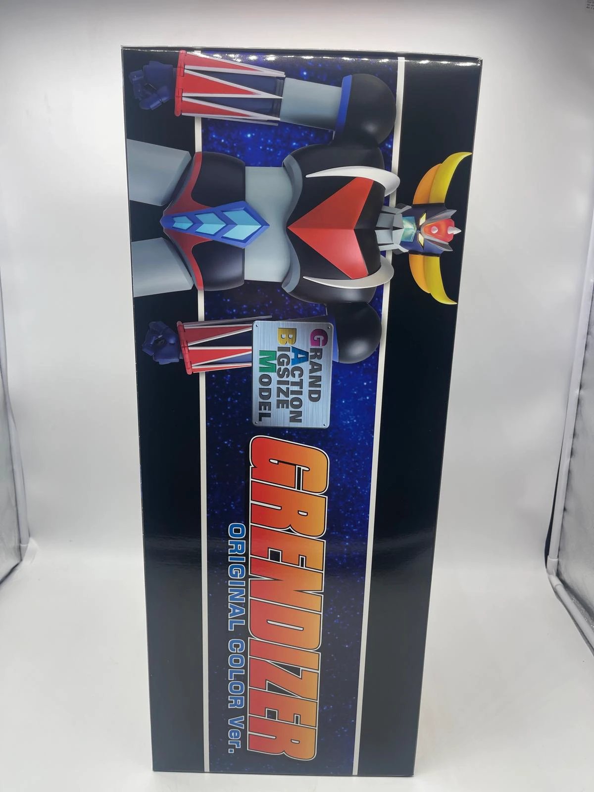 Grendizer diecast grand action bigsize model action figure, original color version, 50 cm tall, boxed