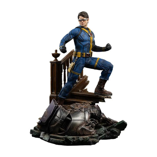 Statue Cyclops Regular ver. 1/4 scale by Iron Studios; blue suit with yellow harness, posed on rubble.