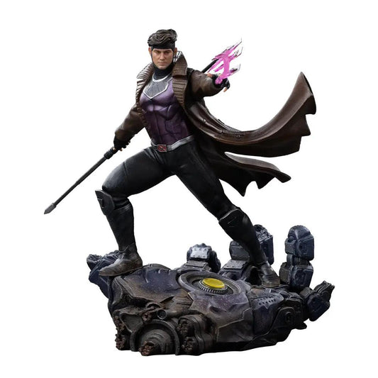 Statue Gambit from Avengers: Doomsday by Iron Studios, BDS 1/10; Gambit in purple suit and brown coat on a machine base.