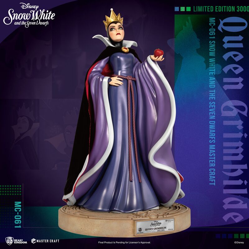 Disney Snow White and the Seven Dwarfs Statue Master Craft Queen Grimhilde 41 cm