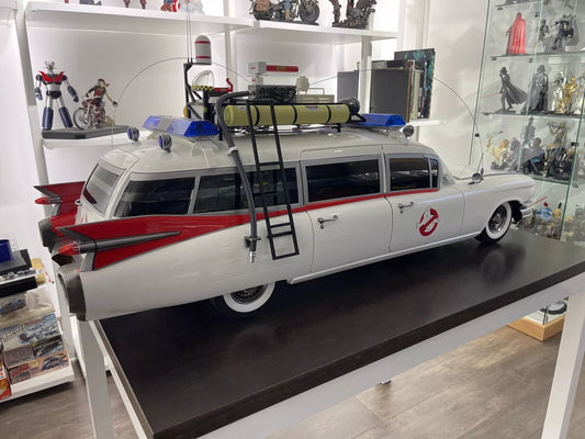 Blitzway, Ghostbusters 1984 ECTO-1- "Como Nuevo". Mide 115 Cm