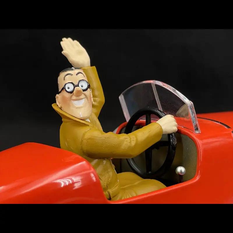 Coche a escala 1/24 LA TYPE 35, conductor saludando en traje amarillo, coche rojo con volante