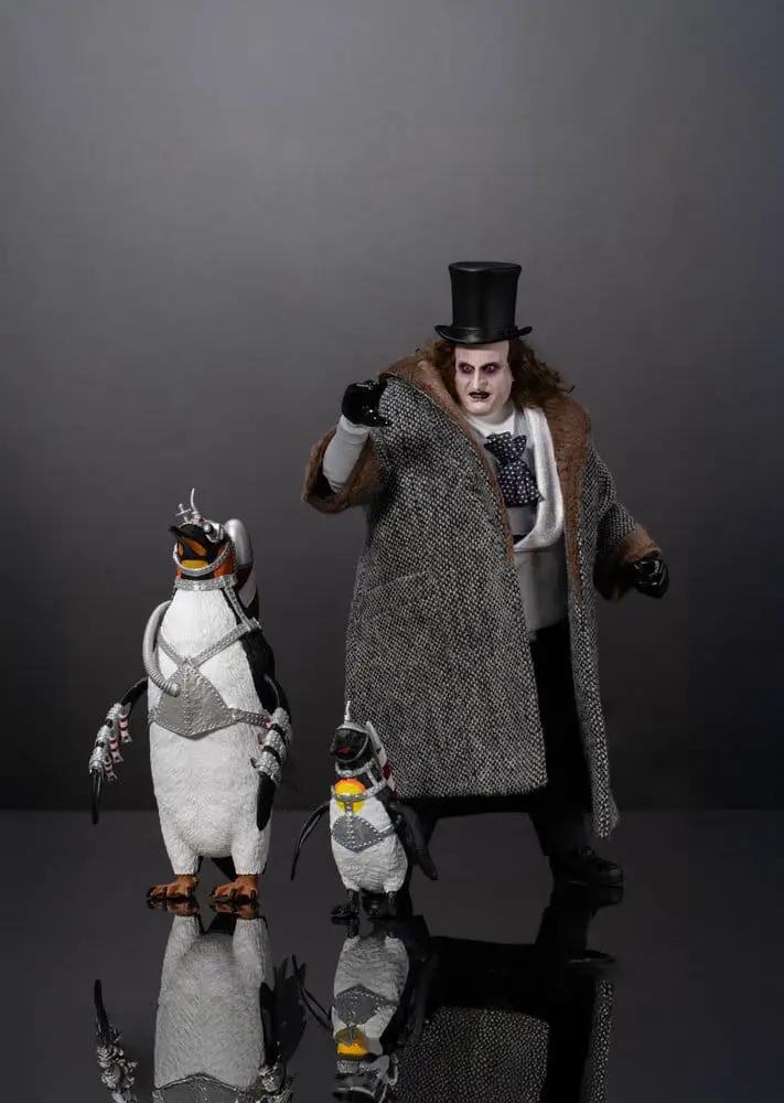 Figura de acción The Penguin Batman Returns, 17 cm, con dos pingüinos acompañantes