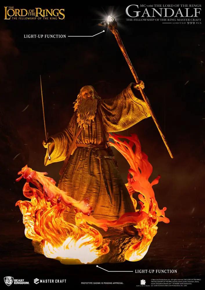 Gandalf Master Craft estatua BEAST KINGDOM, 58 cm, con luz y llamas