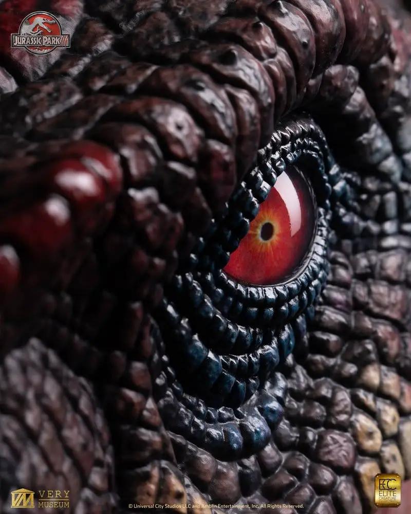 Life-size Velociraptor bust Blood Knight, 83 cm, by Premium Collectibles Studio; textured brown scales, red eye.