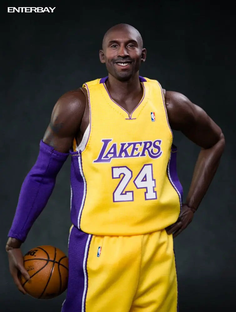 Figura de acción Kobe Bryant 1/6, 33 cm, ENTERBAY, Lakers amarillo y morado, sosteniendo balón