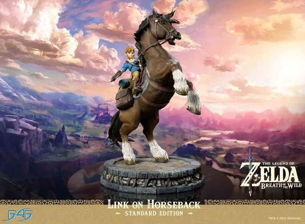 Link on Horseback statue from The Legend of Zelda: Breath of the Wild, brown horse, standard edition by FIRST 4 FIGURES.