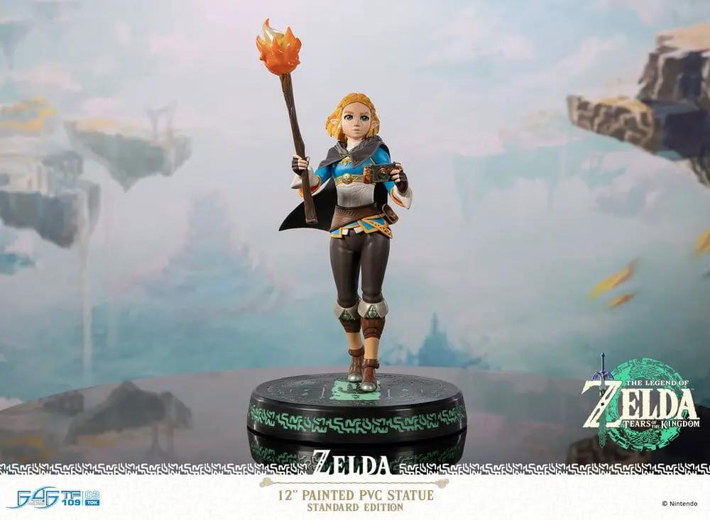 Figura PVC Zelda de 31 cm por FIRST 4 FIGURES, Tears of the Kingdom; base circular decorativa