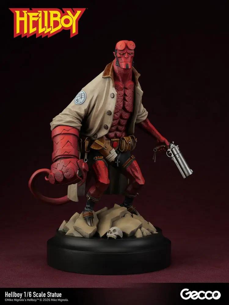 GECCO Hellboy 1/6 PVC action figure, red demon on rocky base with beige trench coat