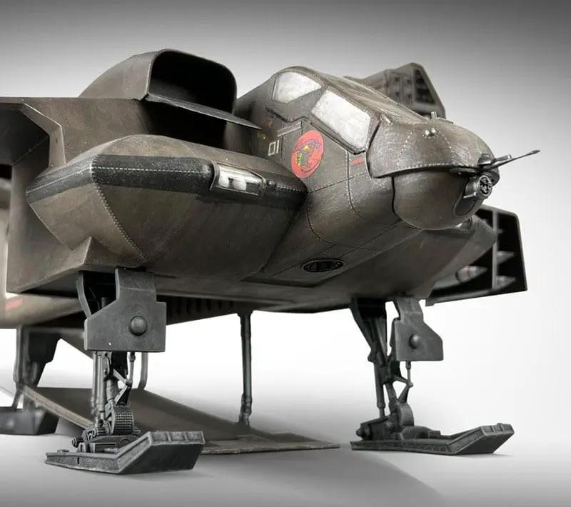 Aliens UD-4 Cheyenne Dropship replica action figure, 61 cm dark gray model by Hollywood Collectables