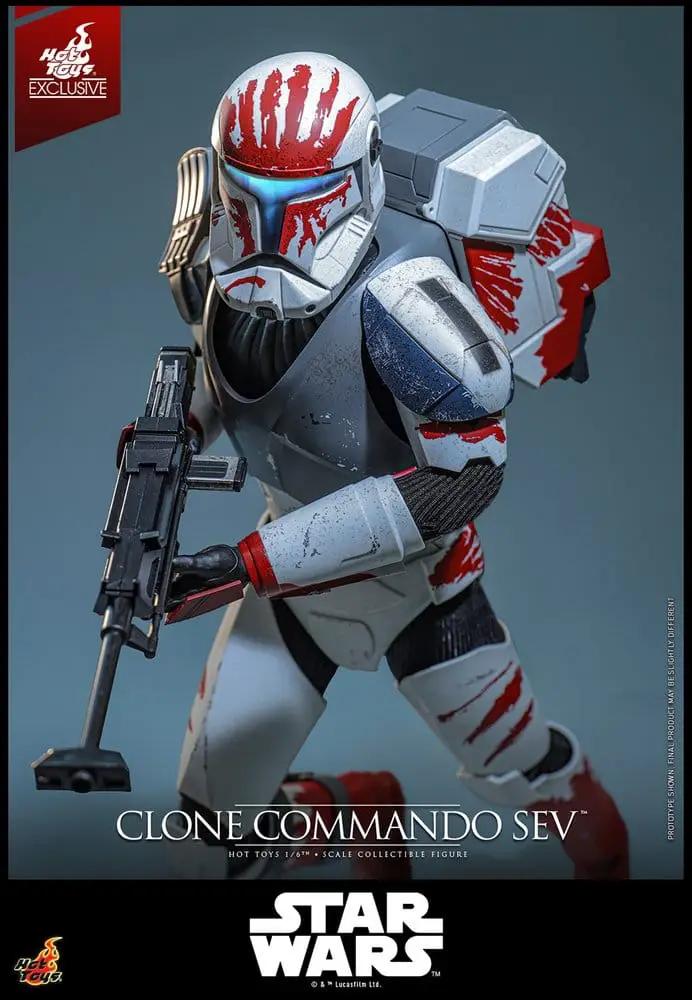 HOT TOYS Star Wars Clone Commando Sev 1/6 action figure with white armor and red handprint markings