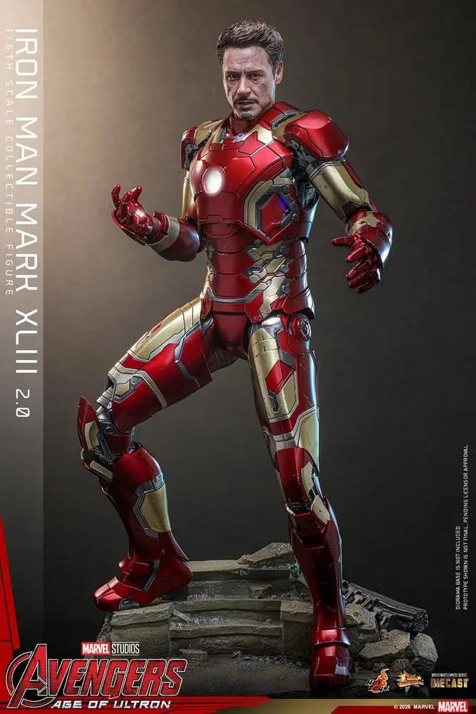 Figura de acción HOT TOYS Iron Man Mark XLIII (2.0) 1/6, 32 cm, Diecast, Avengers: Age of Ultron, base rocosa